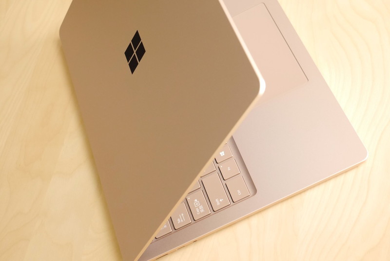 Surface Laptop 4 レビュー サンドストーン