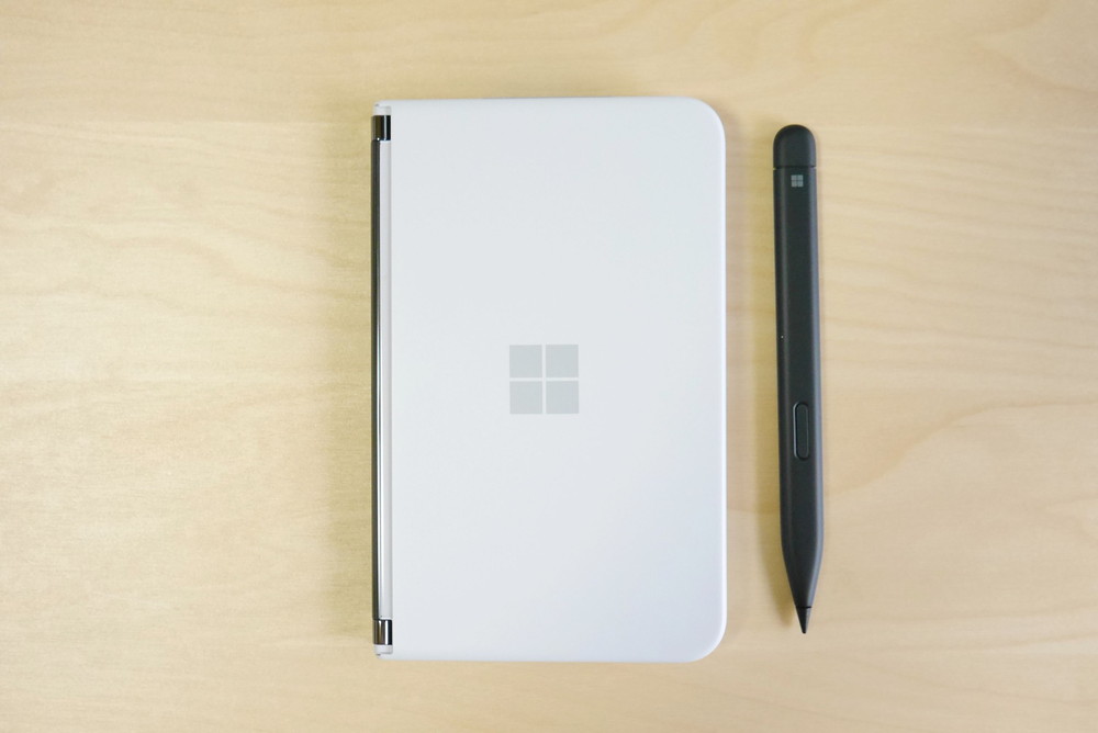 Surface Duo 2 ペンカバー」レビュー。Surfaceスリムペンが充電できる 