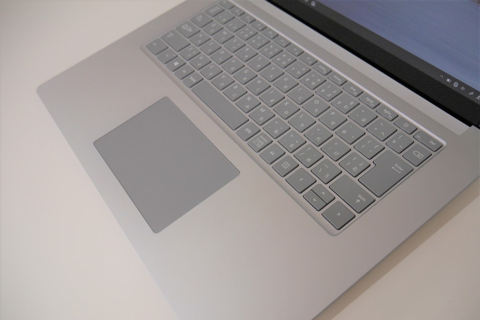 Surface Laptop 3 15インチ レビュー