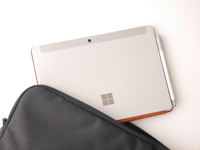 Surface Go 2 LTE 実機 レビュー