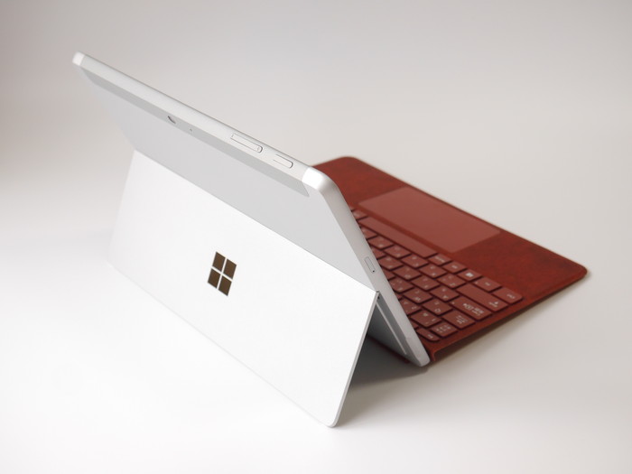 Surface Go 2 LTE 実機 比較 レビュー