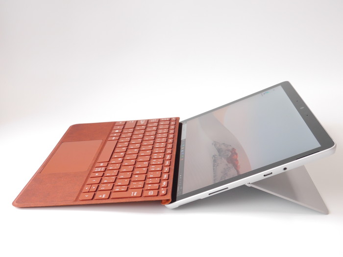 Surface Go 2 LTE 実機 比較 レビュー
