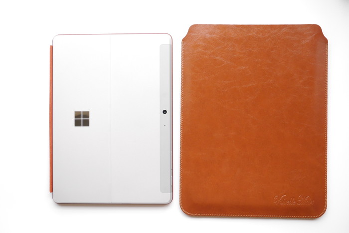 Surface Go 2 スリーブケース レビュー