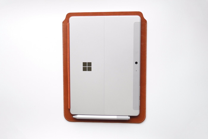 Surface Go 2 スリーブケース レビュー